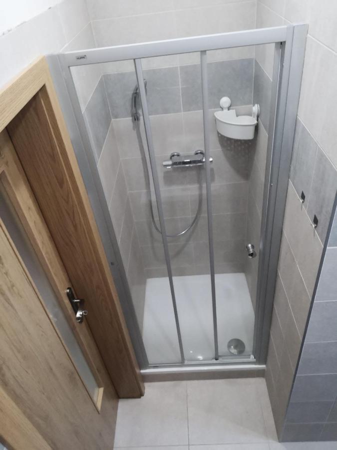 Apartman Praha Brevnov Exteriör bild