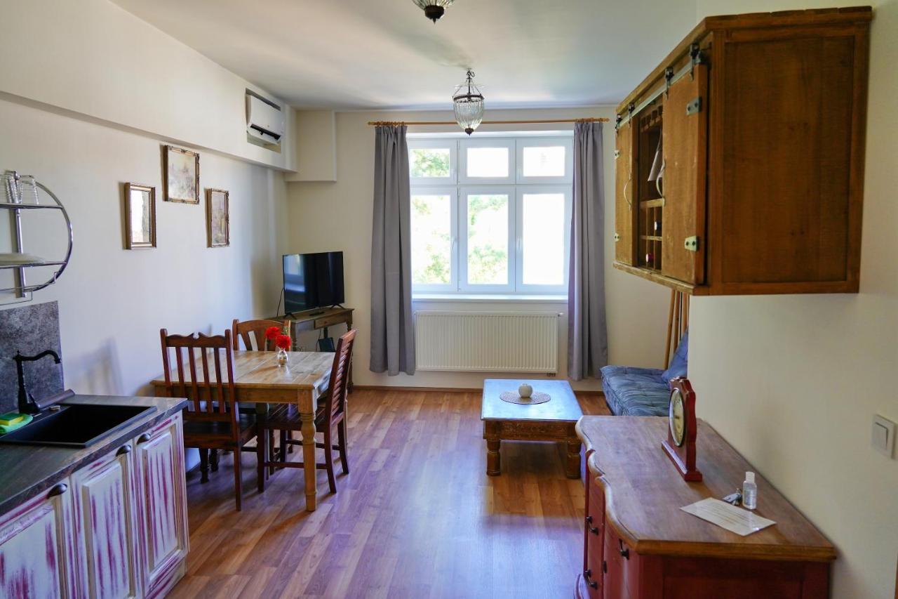 Apartman Praha Brevnov Exteriör bild