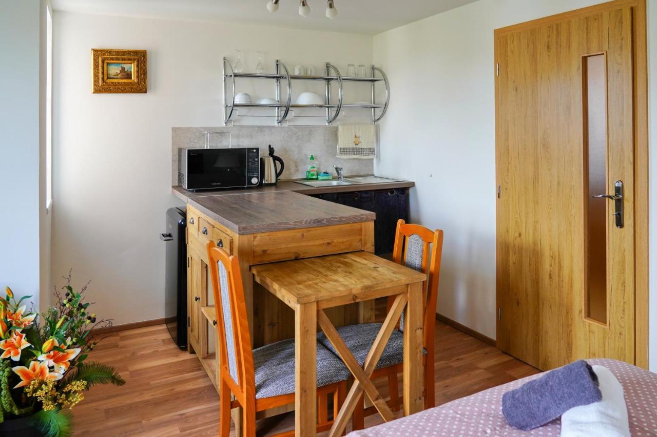 Apartman Praha Brevnov Exteriör bild