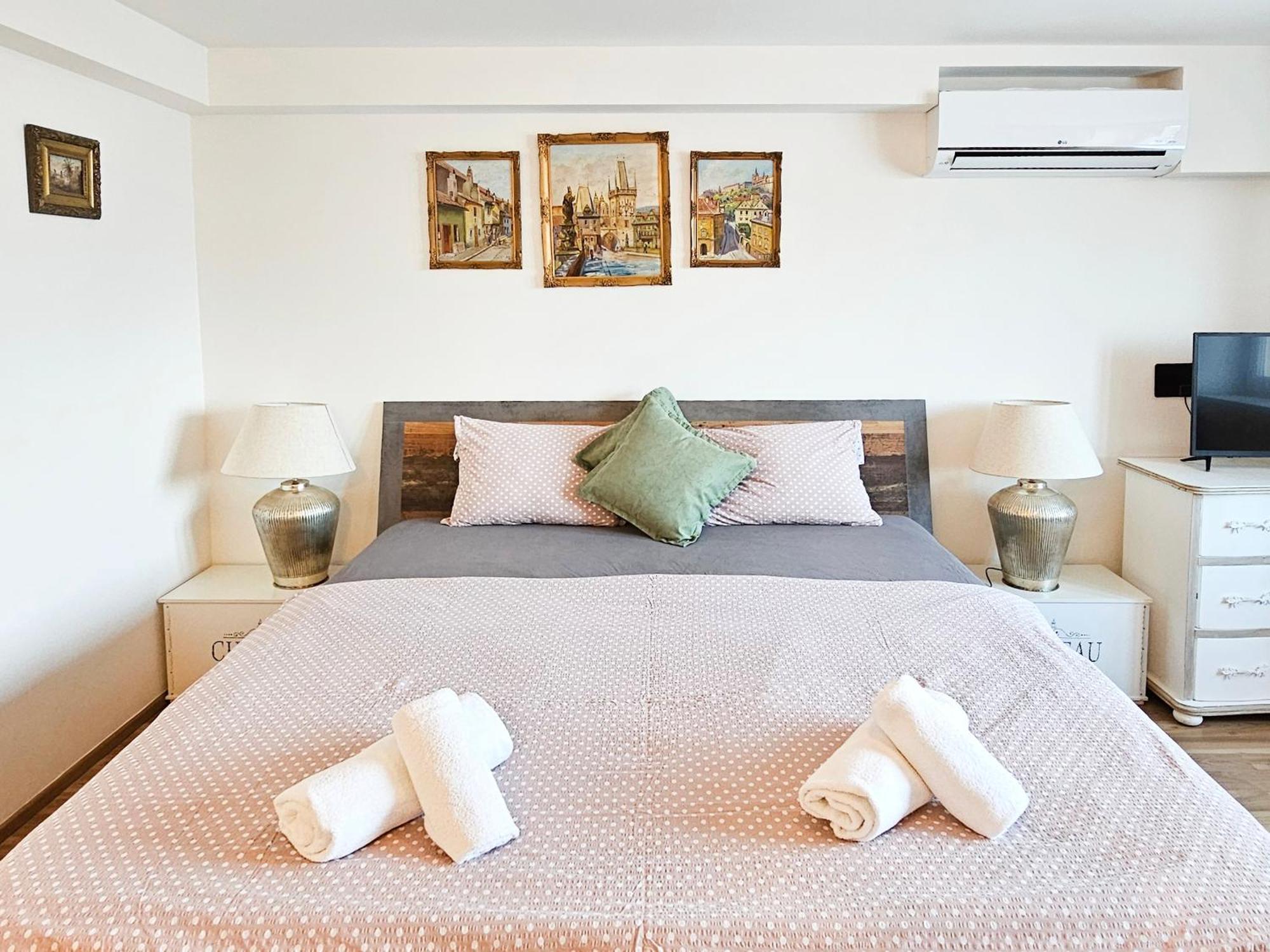 Apartman Praha Brevnov Exteriör bild